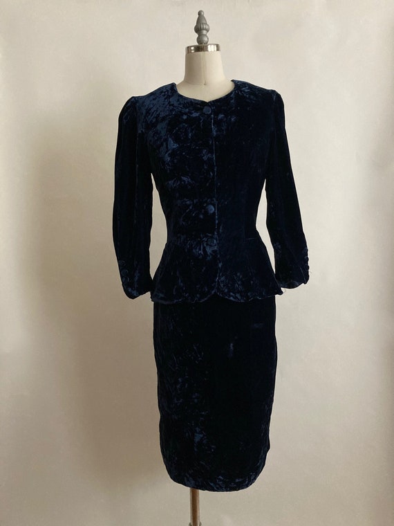 Vintage 80s Lanz Originals Deep Blue Crushed Velv… - image 1