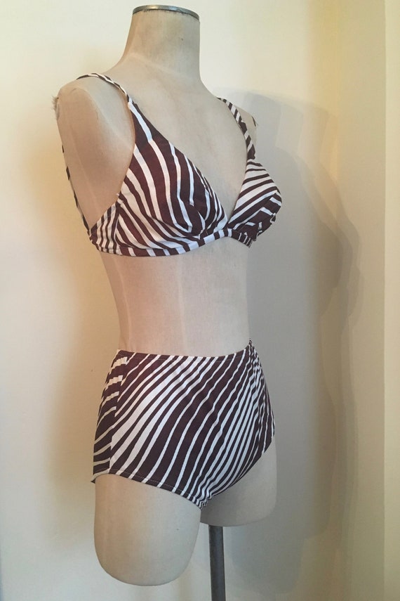 1970's Brown/White Striped Print Nylon Swimsuit B… - image 2