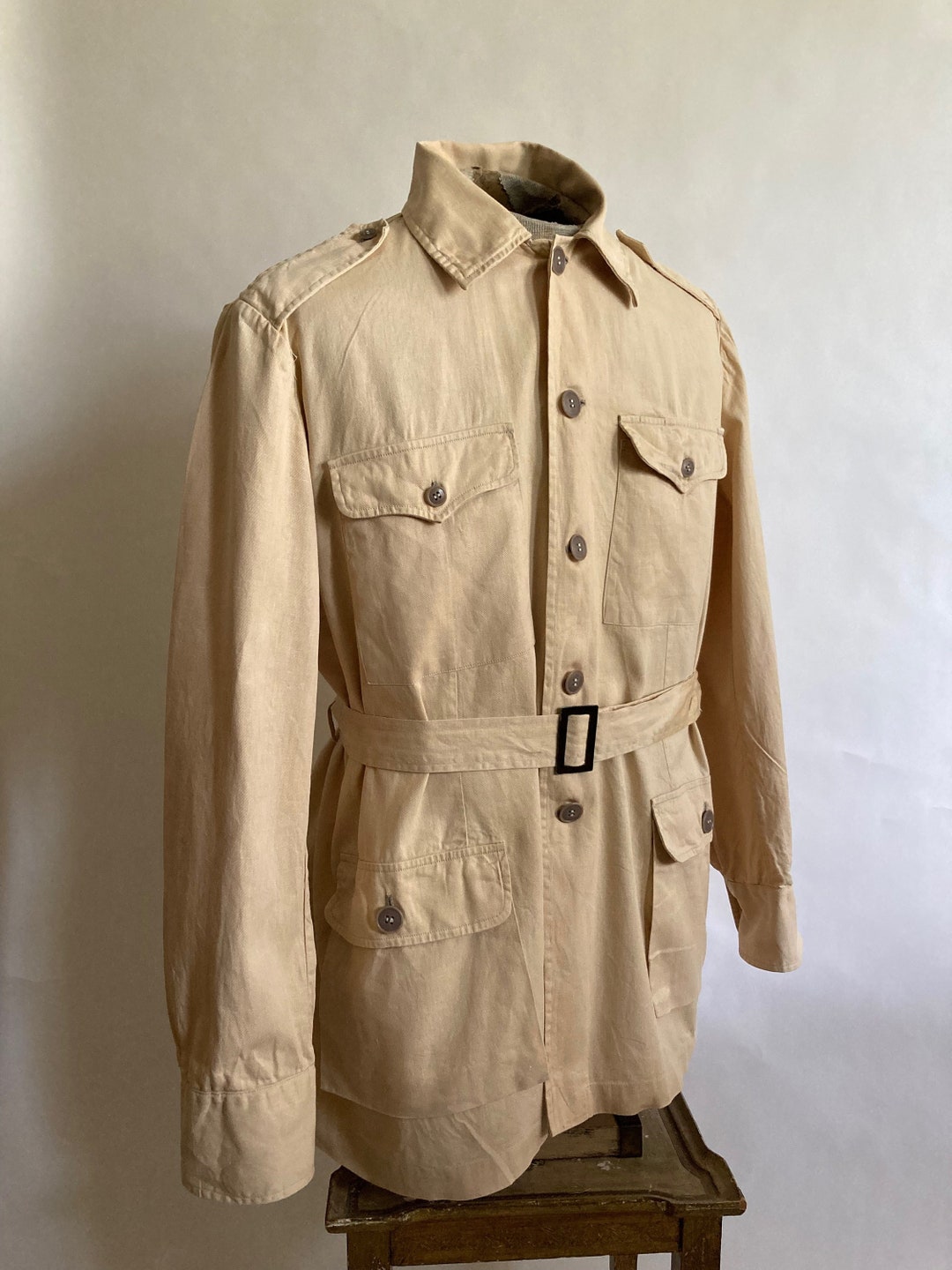 1930s/1940s Mens Cotton Safari Jacket With Matching Belt and Horn ...