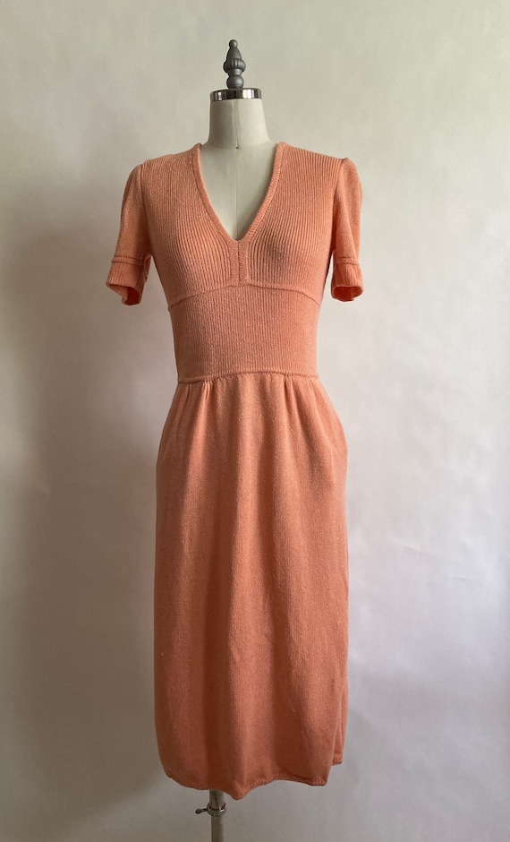 1970s Peach Knit 1940s Style Short Sleeve Dress/St