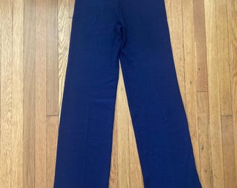 Pantalones acampanados de punto azul marino de los años 60 y 70