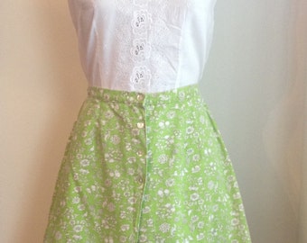 1960s Lovely Lime Floral Canvas Cotton Skort/Shapely Classic/Vintage Skirt