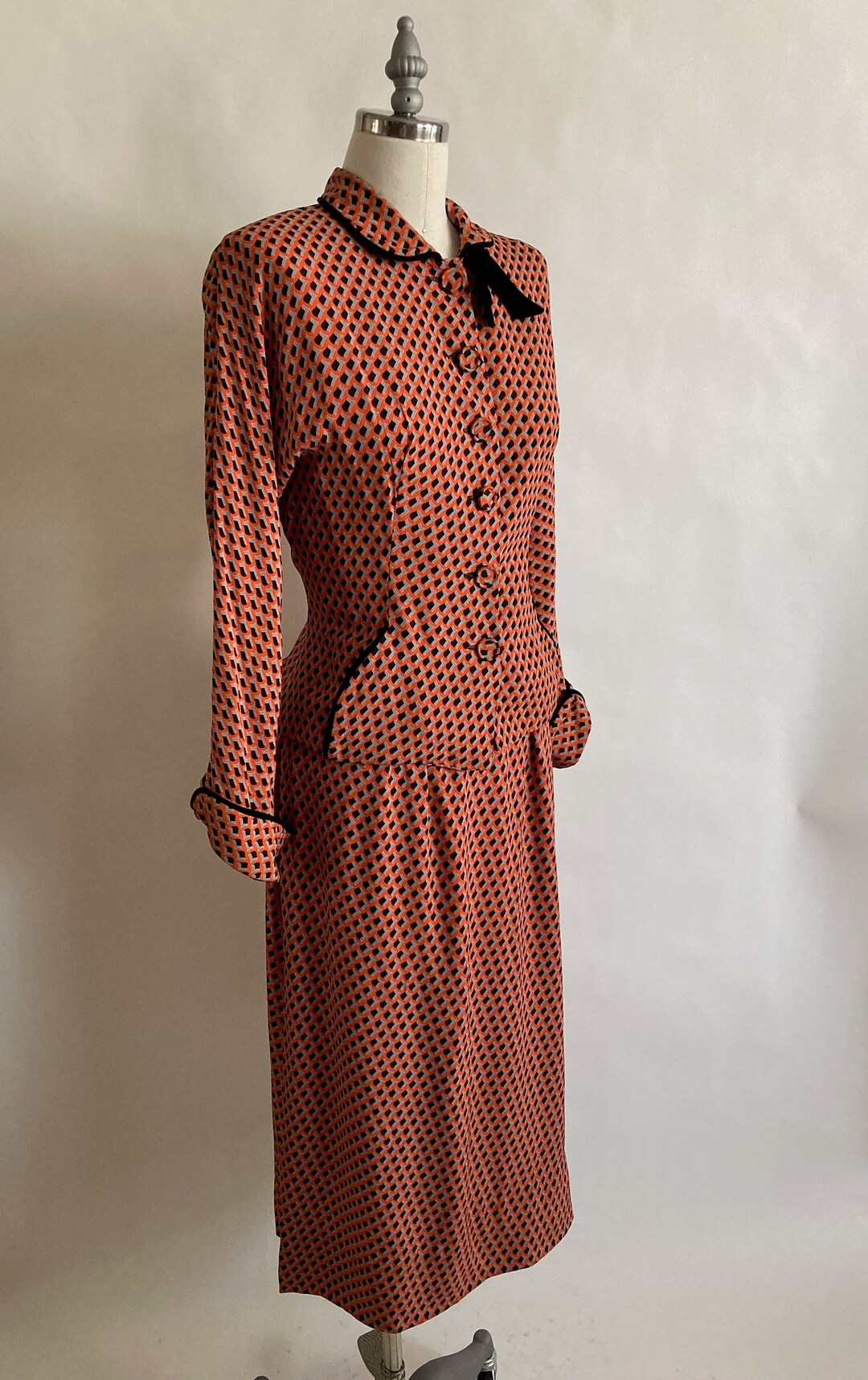 1940s/40s Orange/grey/black Geometric Print Cold Rayon Suit/laurie Jane ...