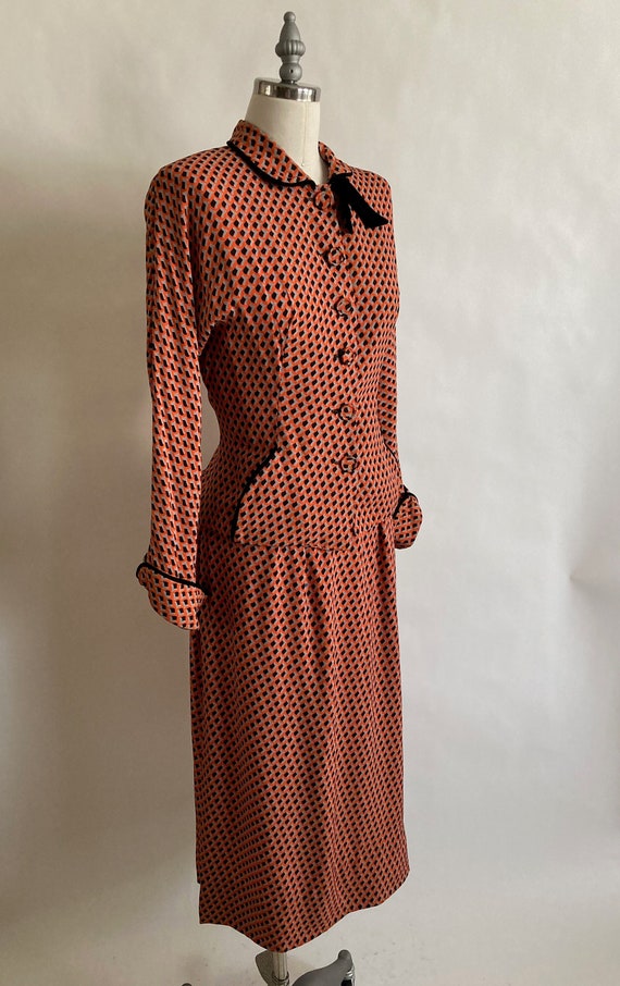 1940s/40s Orange/Grey/Black Geometric Print Cold R