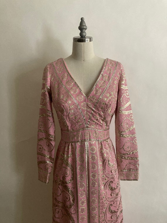 1960s Pink and Silver Long Sleeve Brocade Evening… - image 4