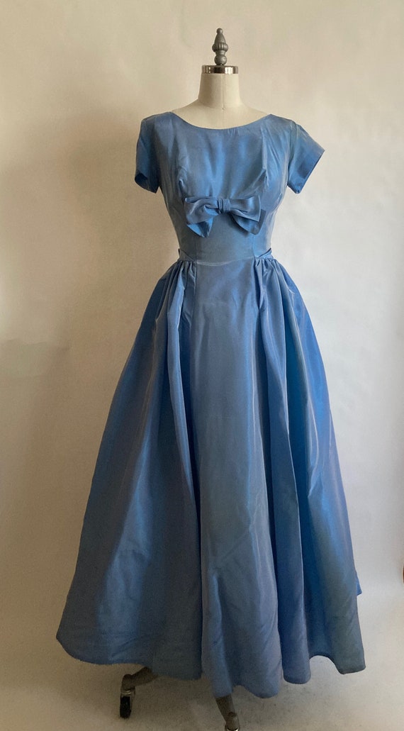 1950s Full Length Blue Cap Sleeve Taffeta Ball Go… - image 1