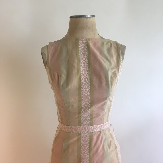 Late 1950s/50s Pastel Pink & Green Cotton 2 Piece… - image 4