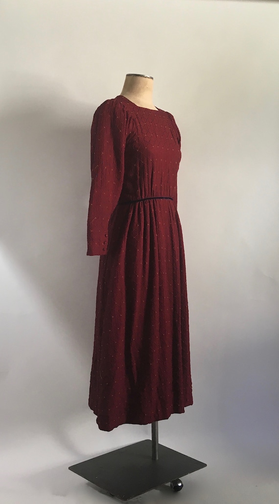 1930s/30s Burgundy Silk Cloque Dotted Insulated W… - image 2