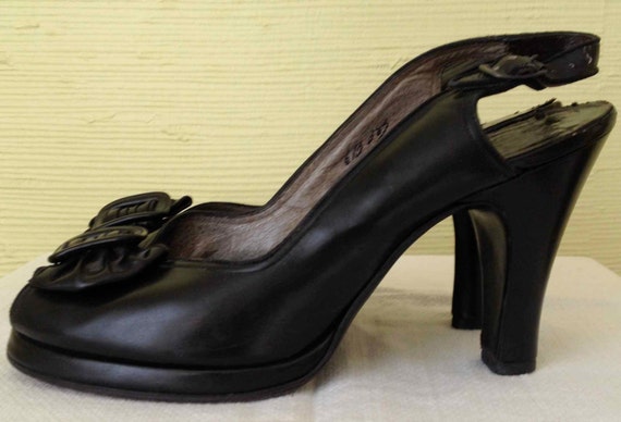 Vintage 1940's/40s Black Leather Sling Back Platf… - image 2