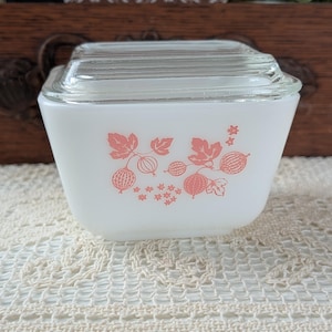 Pyrex リフリジレーター　M２個　Ｓ４個　グーズベリー Pyrex Gooseberry Fridgie - Etsy