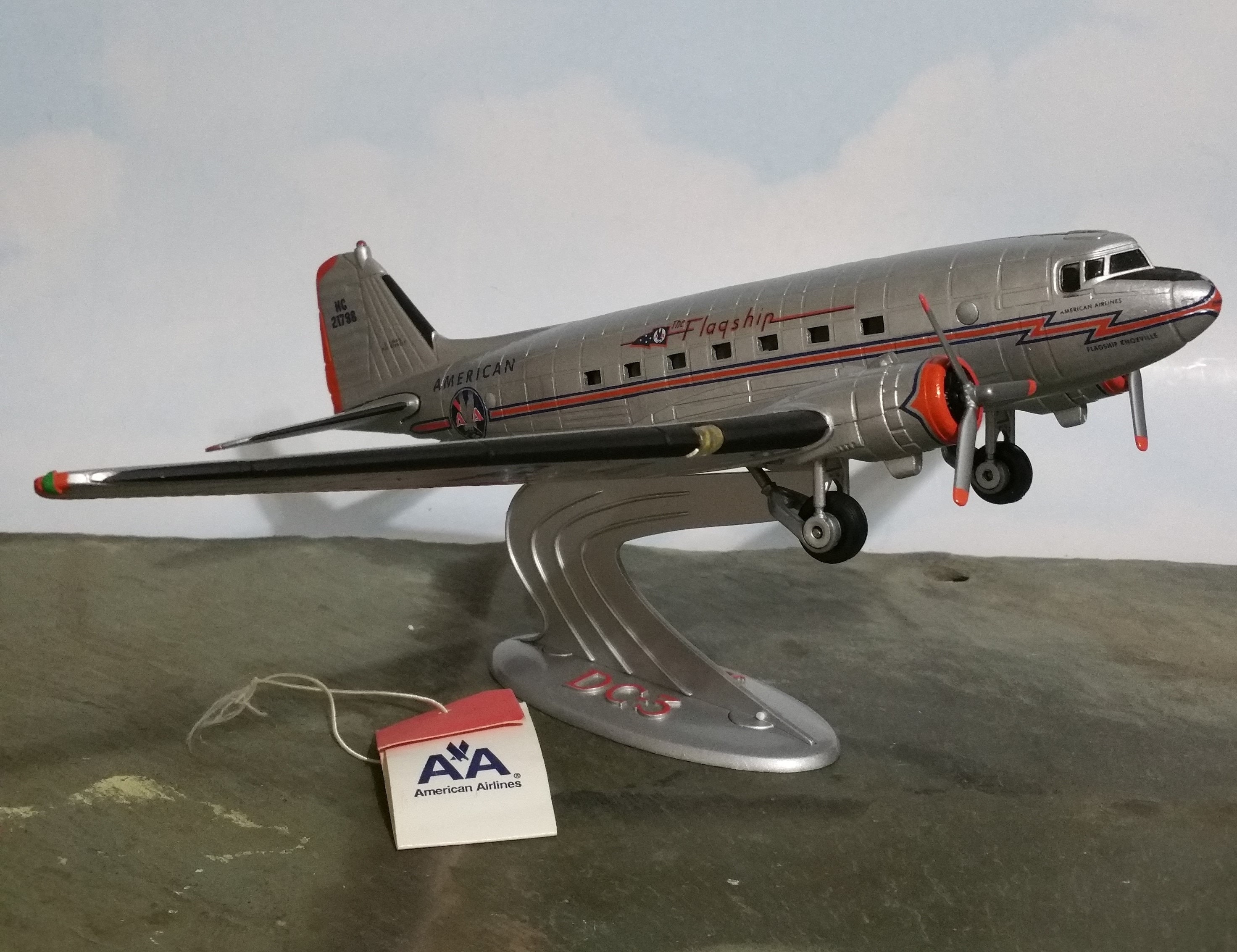 Douglas Dc 3 for sale Only 2 left at 65