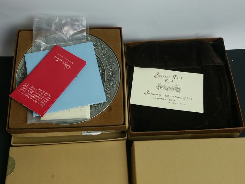 Hallmark Pewter Plates, Little Gallery Vintage , Collectables, Pewter