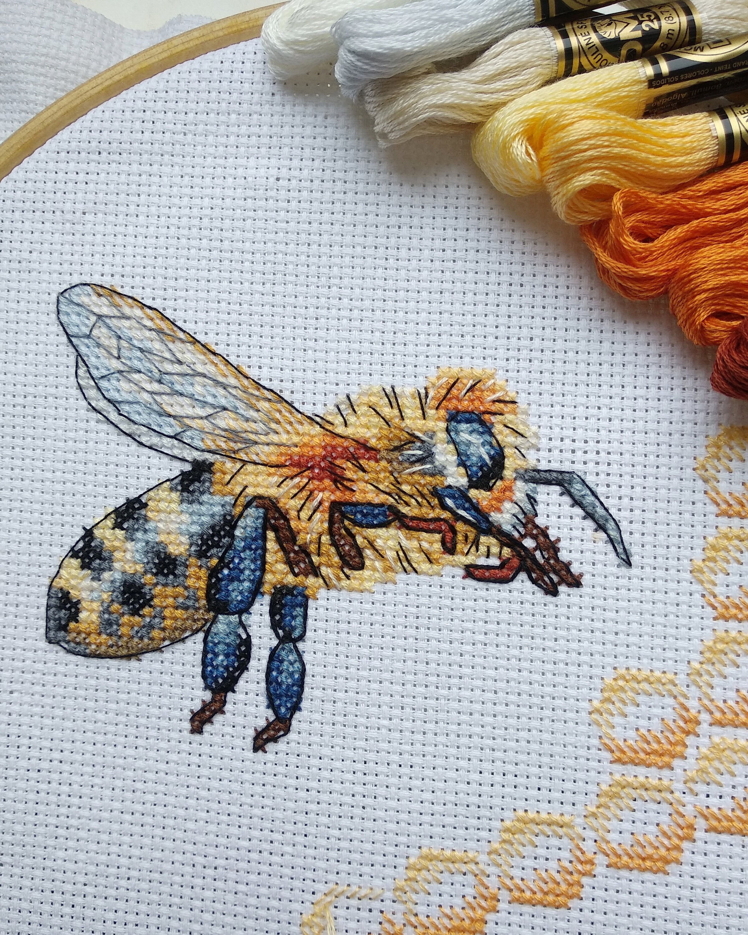 Honey bee for cross stitch pattern insect cross stitch Etsy