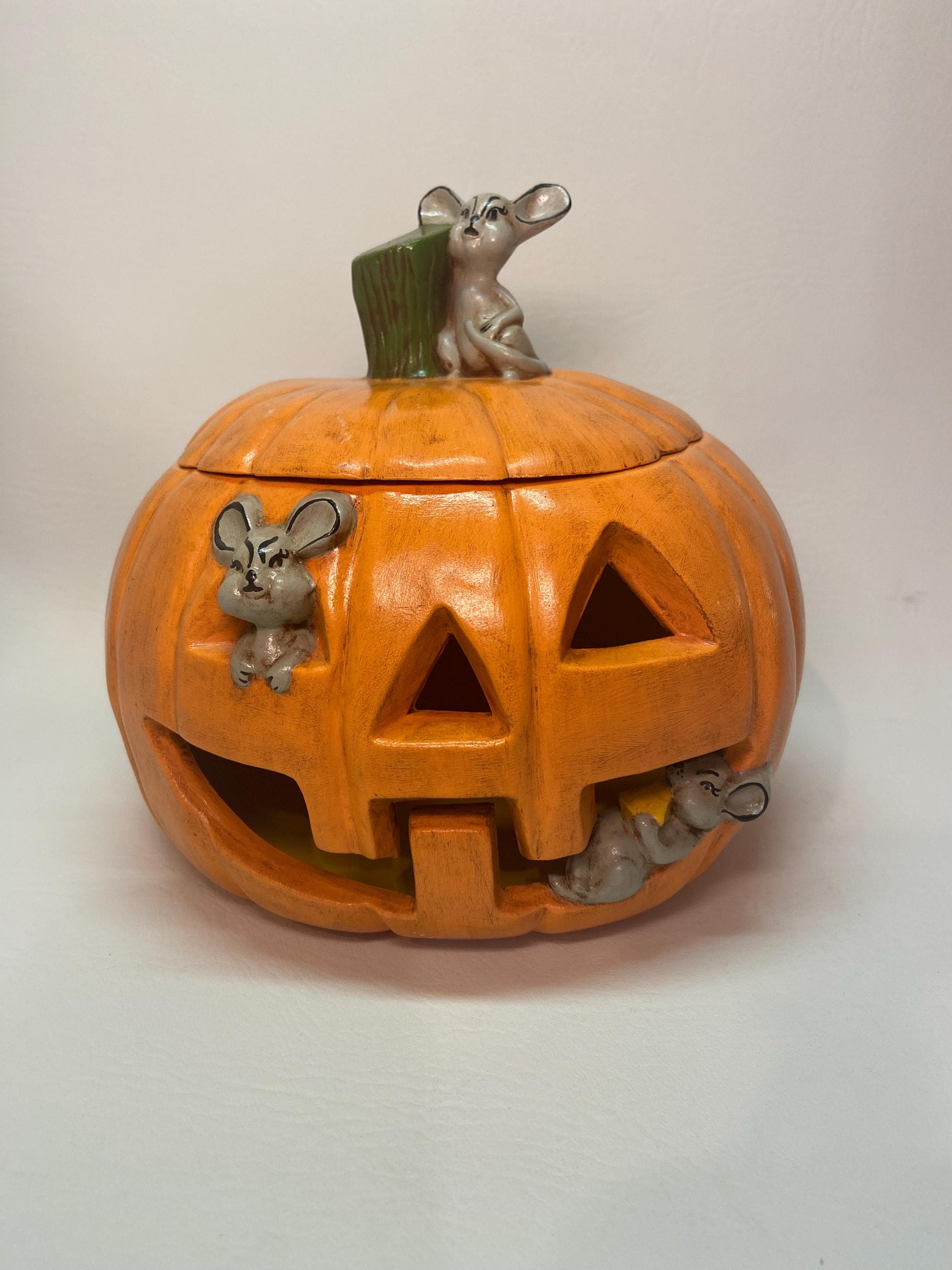 Vintage Retro Jack O Lantern Pumpkin with Mice Ceramic Tea Light Holder