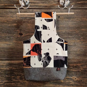 Small knitting bag. Simple project wristlet bag with pocket. Handmade modern geometric print.