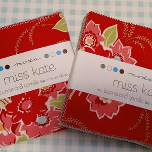 Miss Kate par Bonnie and Camille - Lot de breloques prédécoupées - Moda - coton à courtepointe de la collection complète