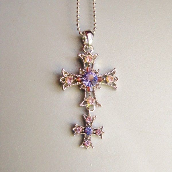 Retro 90s Silver Tone Metal Violet Royal Purple Crystal Cross Maltese Necklace Pendant