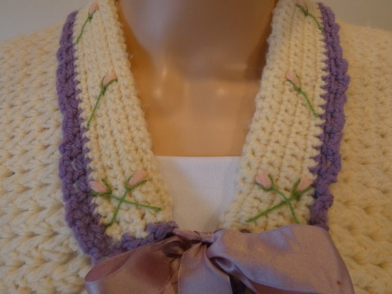 Beautiful Crocheted Beige Cardigan with Lilac Tri… - image 2