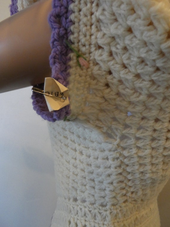 Beautiful Crocheted Beige Cardigan with Lilac Tri… - image 4