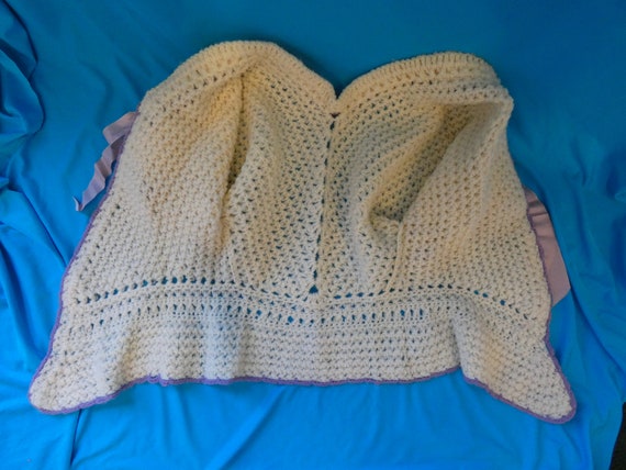 Beautiful Crocheted Beige Cardigan with Lilac Tri… - image 9