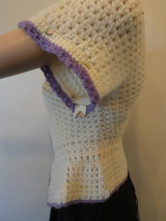 Beautiful Crocheted Beige Cardigan with Lilac Tri… - image 3