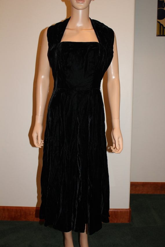 Black Velvet Lined Halter Dress Vintage