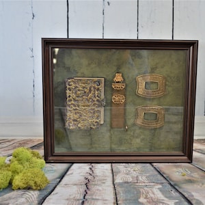 Caja de sombras victoriana, tarjetero de baile, llavero para reloj y hebillas para zapatos, decoración del hogar, vestidor, arte de pared, collage enmarcado, regalo antiguo, estilo shabby chic