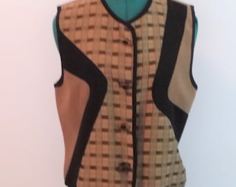 Canvasbacks Arty Vest - Polyester w/ Touch of Wool  - Beige, Brown, Black - Fully Lined - Perfect!