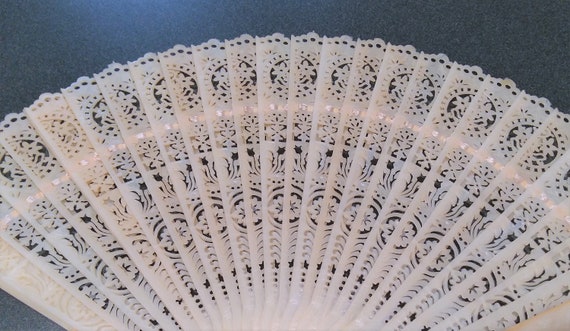 Vintage Celluloid Fancy Folding Hand Fan w/  Intr… - image 1