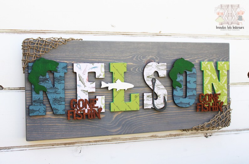 woodsy nursery decor