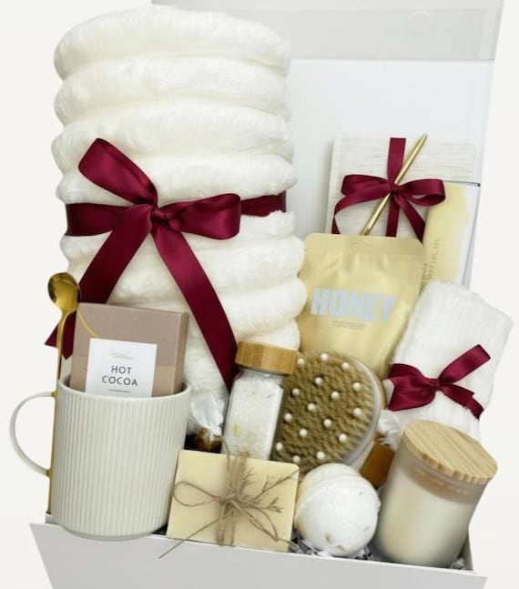 Luxury Spa Gift Box for Her | Cozy Self Care Valentine Gift