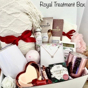 New Mom Spa Gift Box, New Mom Care Package, Self-Care Gift For New Mom, New Baby Gift, Mom Encouragement Gift, New Baby Gift Box, Baby Gift Royal Treatment Box