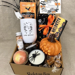 Halloween Gift Box for her with Blanket, Halloween Gift Box for Daughter, Halloween Gift Box with Pumpkin Light, Halloween Boo Box, Fall Box