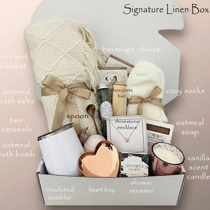 Birthday Gift Box for her, Spa Gift Basket for Women, Personalized Self Care Gift, Best Friend Birthday Gift, Care Package for Women Signature Linen Box