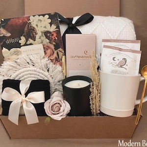 30th Birthday Gift Box for Her – Luxury Self Care Package, Relaxation, Spa, Curated Present for Women