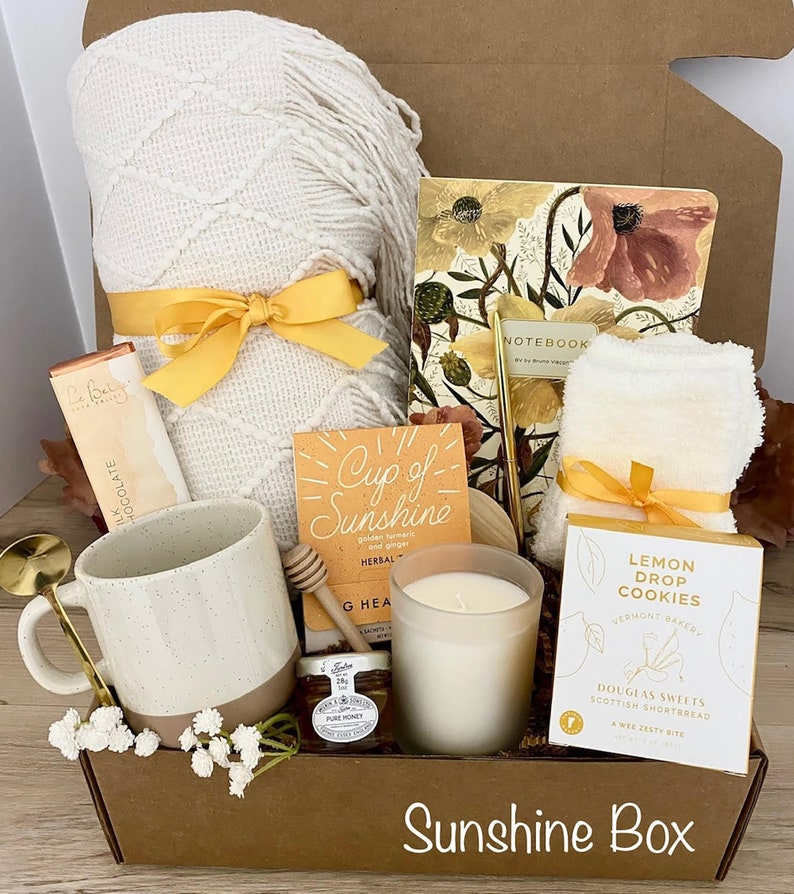 Gift for Mom for Mother's Day, Gift Box for Women, Gift for Her, Gift Basket for Mom, Care Package for First Time Mom, Best Friend, Sister Sunshine Box