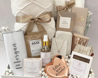 Graduation Gift Box for her, Graduation Gift for Daughter, Graduation Gift for Her 2026, Graduation Jewelry Gift Set, Grad Gift Box 2026