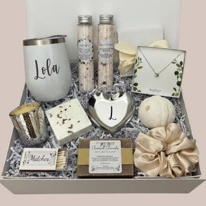 Teen Birthday Gift Box – Personalized Spa Self Care Package, Relaxation, Pampering Present for Girls