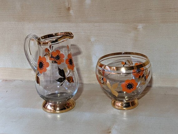 Vintage glass jug and bowl