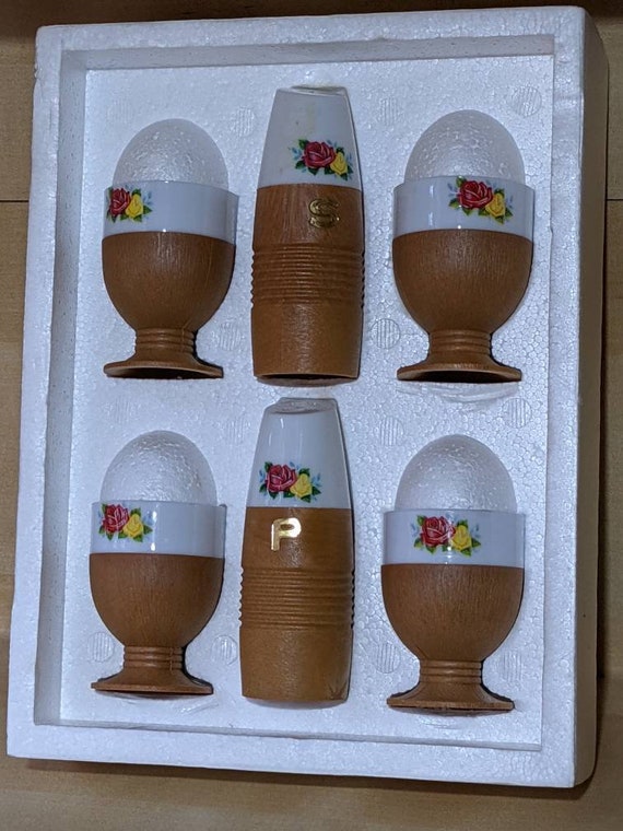 Morning set egg cups and salt and pepper boxed