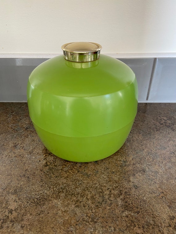 Green retro ice bucket