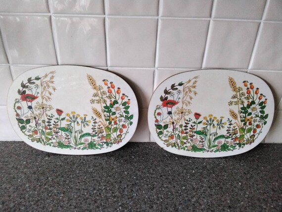 Pair of Retro Chopping Boards /Pot Stands Floral Pattern