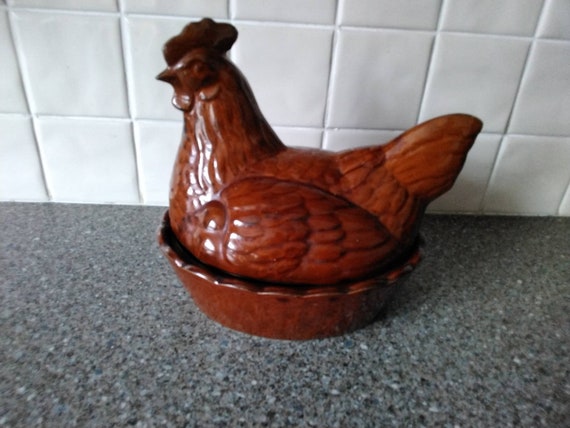 Vintage Ceramic Chicken Egg Storage