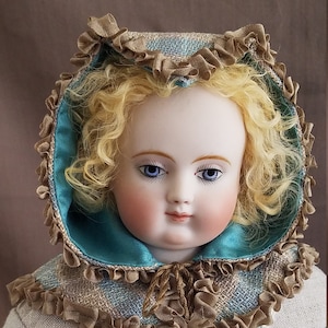 PDF PATTERN Doll Wool Hood "Marie Stuart" Huret 15"doll sewing antique reproduction