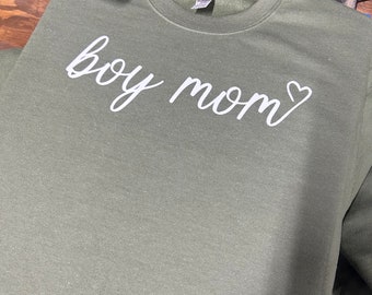 Boy mom dtf print / Boy mom crewneck Mother's day / Mother's day Ideas / Mom of boys / Proud Mom / Mom apparel