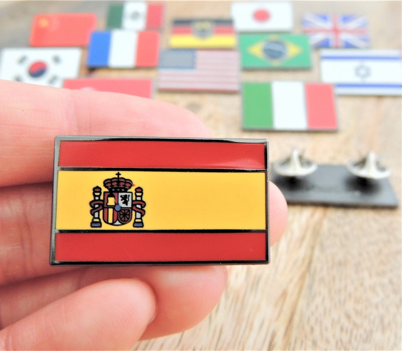 Spain Flag Lapel Pin Spanish Flag Badge Gift for Soccer Fans Etsy