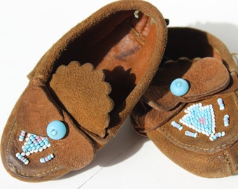 Vintage Baby Moccasin Suede Beaded Turquoise Real Moccasins for Babies Handmade Moccasins Soft Moccasins High Quality Moccasins with Beading