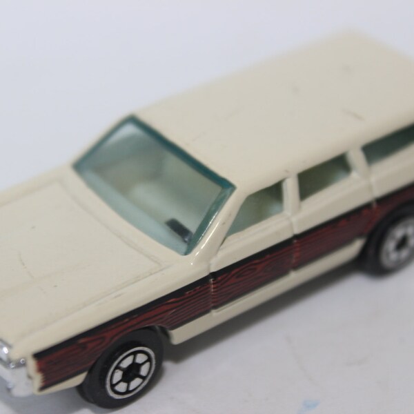 Vintage Ford Station Wagon Wood panelled 1015 auto Die Cast metallo giocattolo