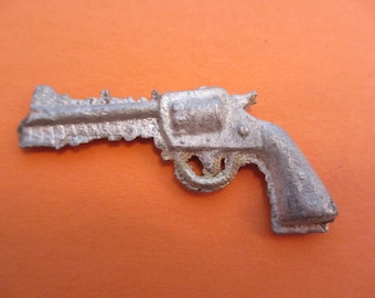 vintage miniature me pistol gun toy gun lead toy vintage wild west toy spaghetti western toy revolver antique lead gun colt 45