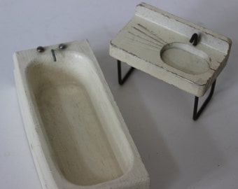 Vintage Bathroom Doll House Furniture Wood Painted Miniature White Bathtub and Sink with Drainboard Vintage Furniture